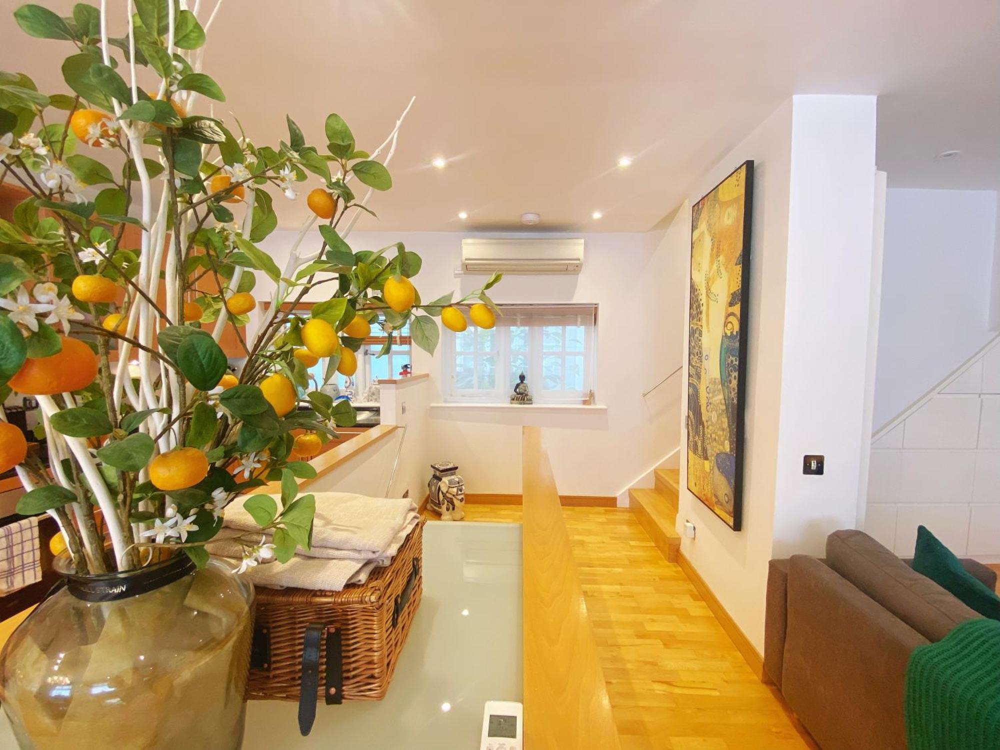 Вилла Luxury Belgrave Square Private Mews Townhouse Лондон Экстерьер фото