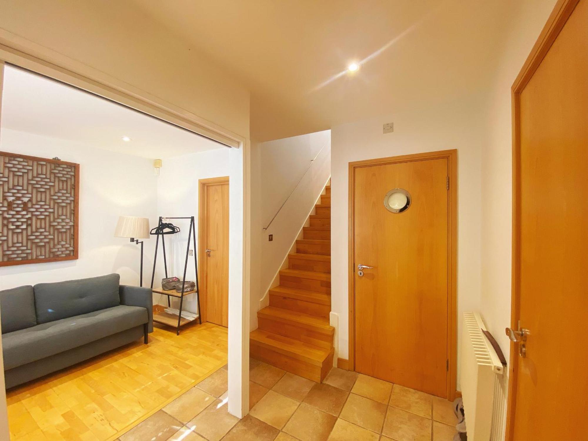 Вилла Luxury Belgrave Square Private Mews Townhouse Лондон Экстерьер фото
