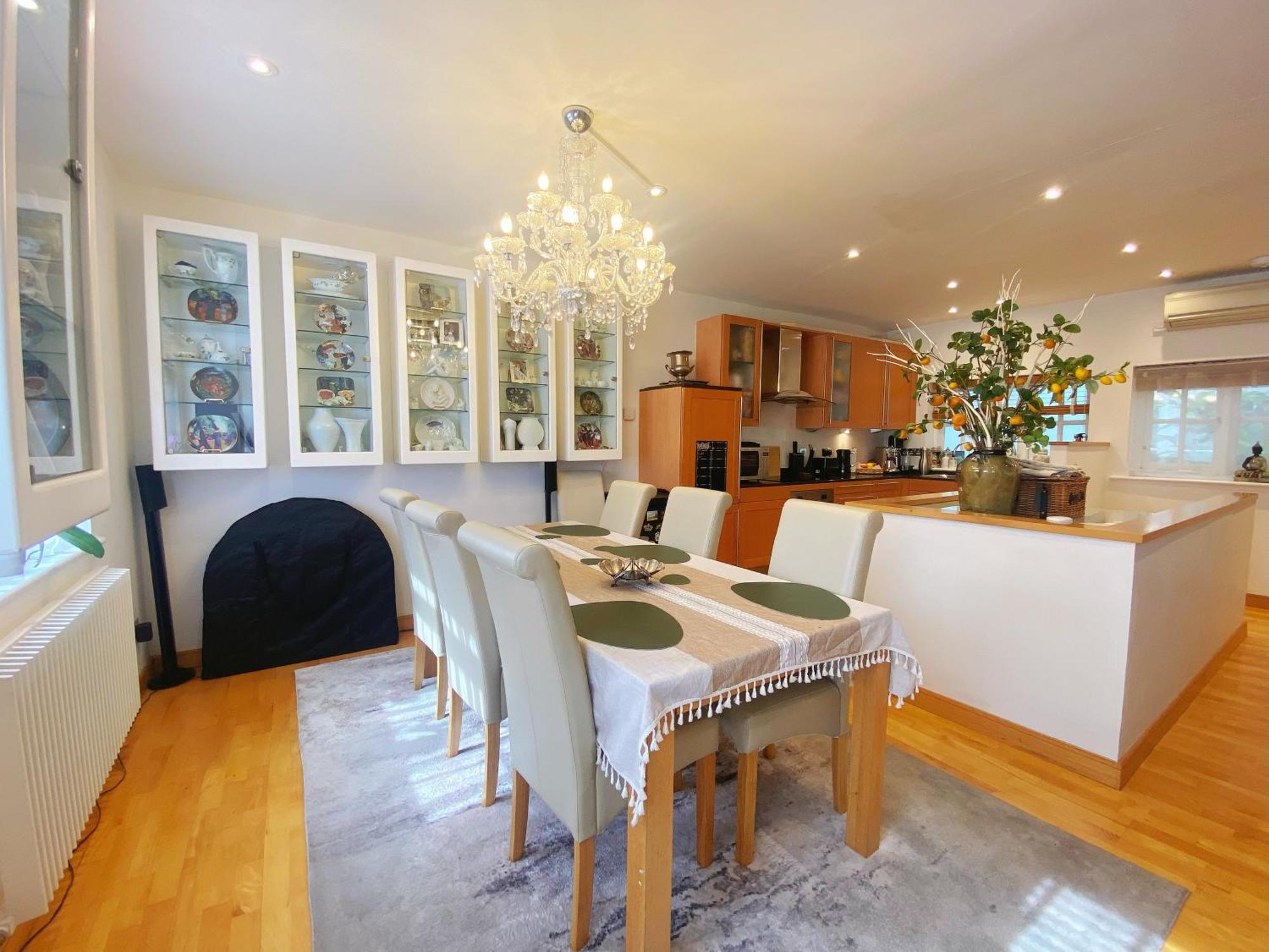 Вилла Luxury Belgrave Square Private Mews Townhouse Лондон Экстерьер фото