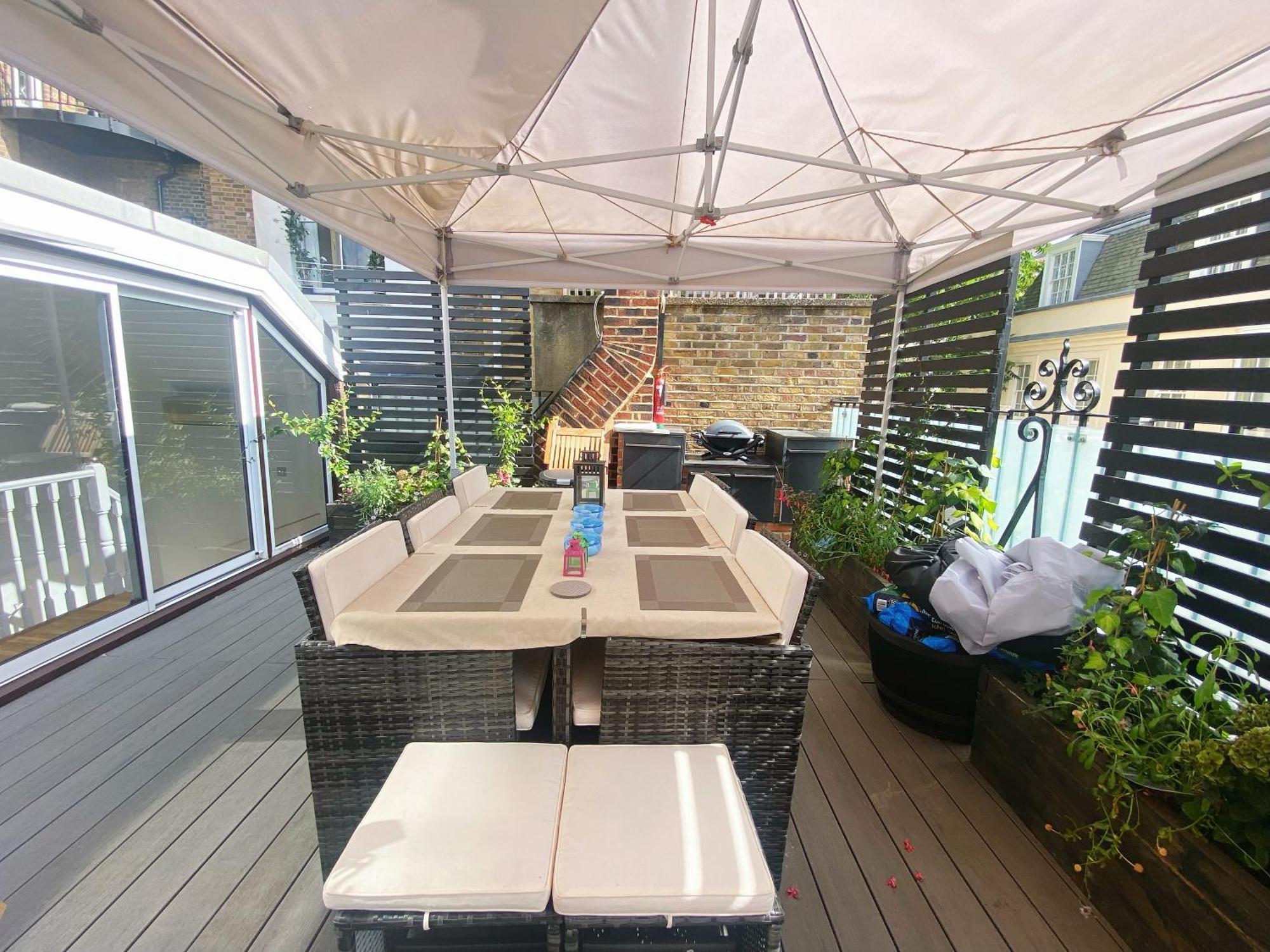 Вилла Luxury Belgrave Square Private Mews Townhouse Лондон Экстерьер фото
