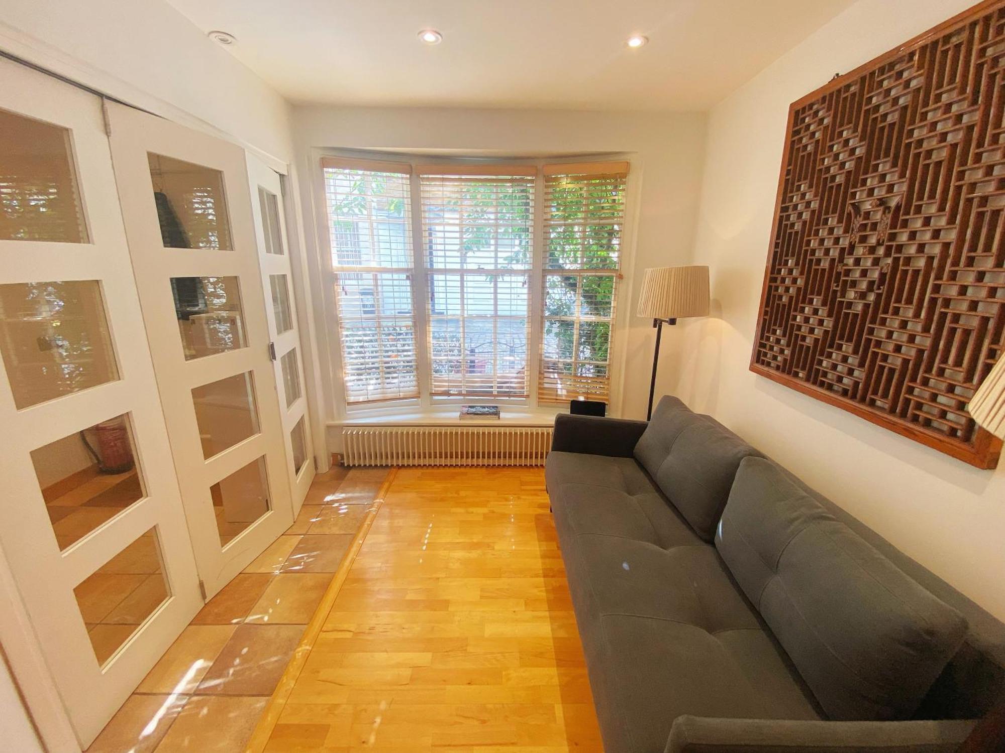 Вилла Luxury Belgrave Square Private Mews Townhouse Лондон Экстерьер фото